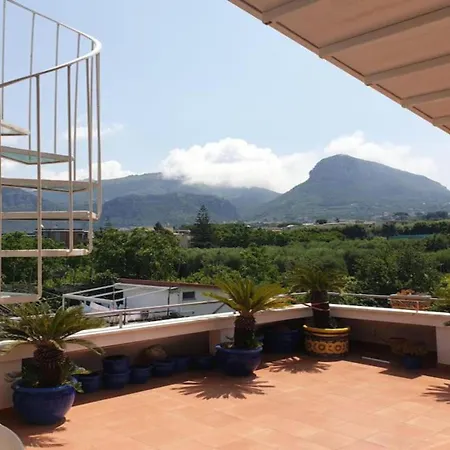 Apartment Beautiful Roof Sea View Sorrento *